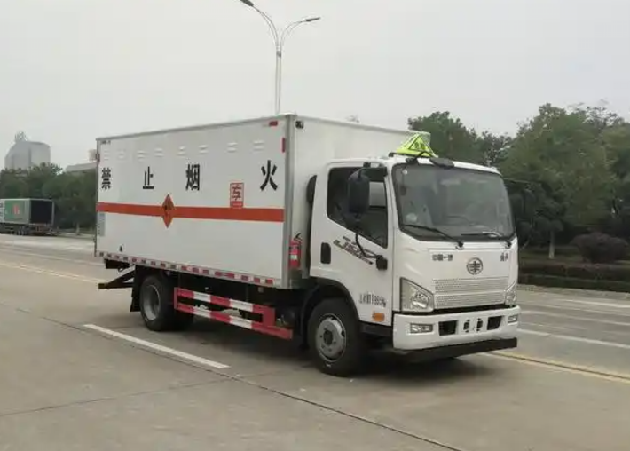 东明爆破器材运输车可以上高速吗？